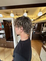 カットウェルズ ラブコオリヤマ 郡山店(Cut Well's Love Koriyama) 波巻きツイストスパイラル/リバースセンターパート/郡山