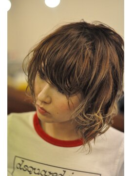 02 ファンデーション(faNdesyoN) 02faNdesyoN □モードカーリー x グラデーションカラー□