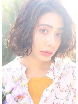 レイドバック(LAID BACK) 【LAIDBACK代官山】クールなボブカールとハイライトの空気感ヘア