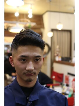 ヘアリゾートブンブン(Boum Boum) ポンパドール