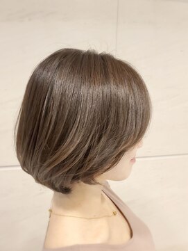 ジャンクロードビギン 丸の内 MY PLAZA店(JEAN CLAUDE BIGUINE) 艶モテショートボブ 20代30代40代