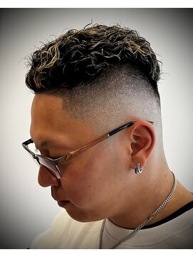 モッズヘアメン 札幌月寒店(mod's hair men) 極道パーマスキンフェード