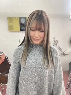 ペッシェ(pesce) ブリーチカラー/ハイトーンカラー/インナーカラー/ダブルカラー