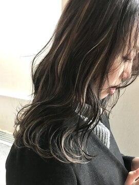 クロップ(CROP) 【CROP】ハイライト×白髪ぼかし×暗髪カラー