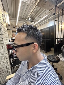 スティーロ 渋谷(Steelo) スパイキーショート