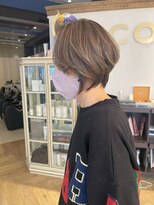 コワファースト 大分(COIFF1RST) ハイライト!白髪ぼかしカラーのショートボブ