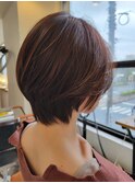 耳かけショートボブ　絶壁解消ヘア　クビレショート