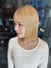 カット ＋ Wカラー（ケアブリーチ） ＋ 4step トリートメント　￥24000