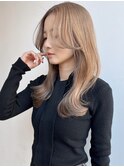 Say.ロングレイヤーホワイトグレージュミニウルフお団子ヘア青山