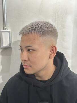 ミナミ 府中店(MINAMI) ハイトーンフェード