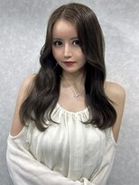ピリオド 赤坂(Period.)&nbsp;ロングヘアーオリーブベージュカラー 赤坂見附