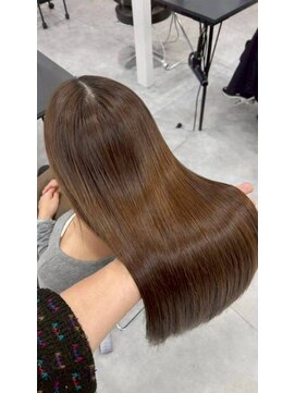 シェノン 西梅田(CHAINON) 髪質改善/縮毛矯正/レイヤーカット/くびれヘア/西梅田