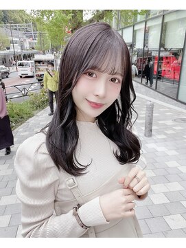 ポミエ 表参道(POMiE) シースルー 薄め前髪 セミロング モテ