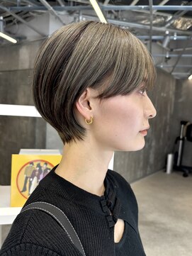 ピークアブー 原宿ハラカド(PEEK-A-BOO) ☆コンパクトショートボブまとまりカット原宿30代40代50代