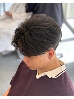 バース バイ ハピネス(BIRTH by happiness) フェザーパーマニュアンスパーマ曲がる縮毛矯正センターパート