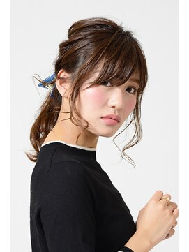 アース 大曽根店(HAIR&MAKE EARTH) こなれ感たっぷり！トレンドポニーアレンジ【EARTH大曽根】