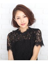 ハピエル ヘアークルー(HAPPYEL hair crew)&nbsp;ブラウン耳掛けワンレンクラシカルロブ波ウェーブスタイル