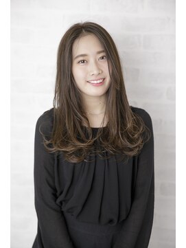 ルルディ バイ アフロディーテ銀座(luludi by APHRODITE) グレージュカラー/シルキーベージュ/斜めバング/銀座/髪質改善