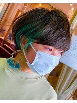 ブロンド 町田(BLONDE)&nbsp;インナーカラーグリーン