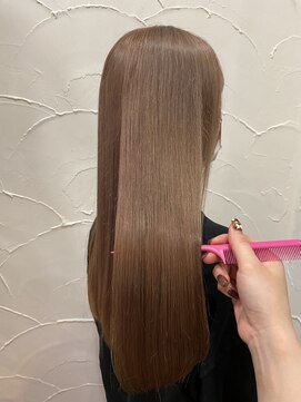 アン(Hair make un) くすみピンクグレージュ