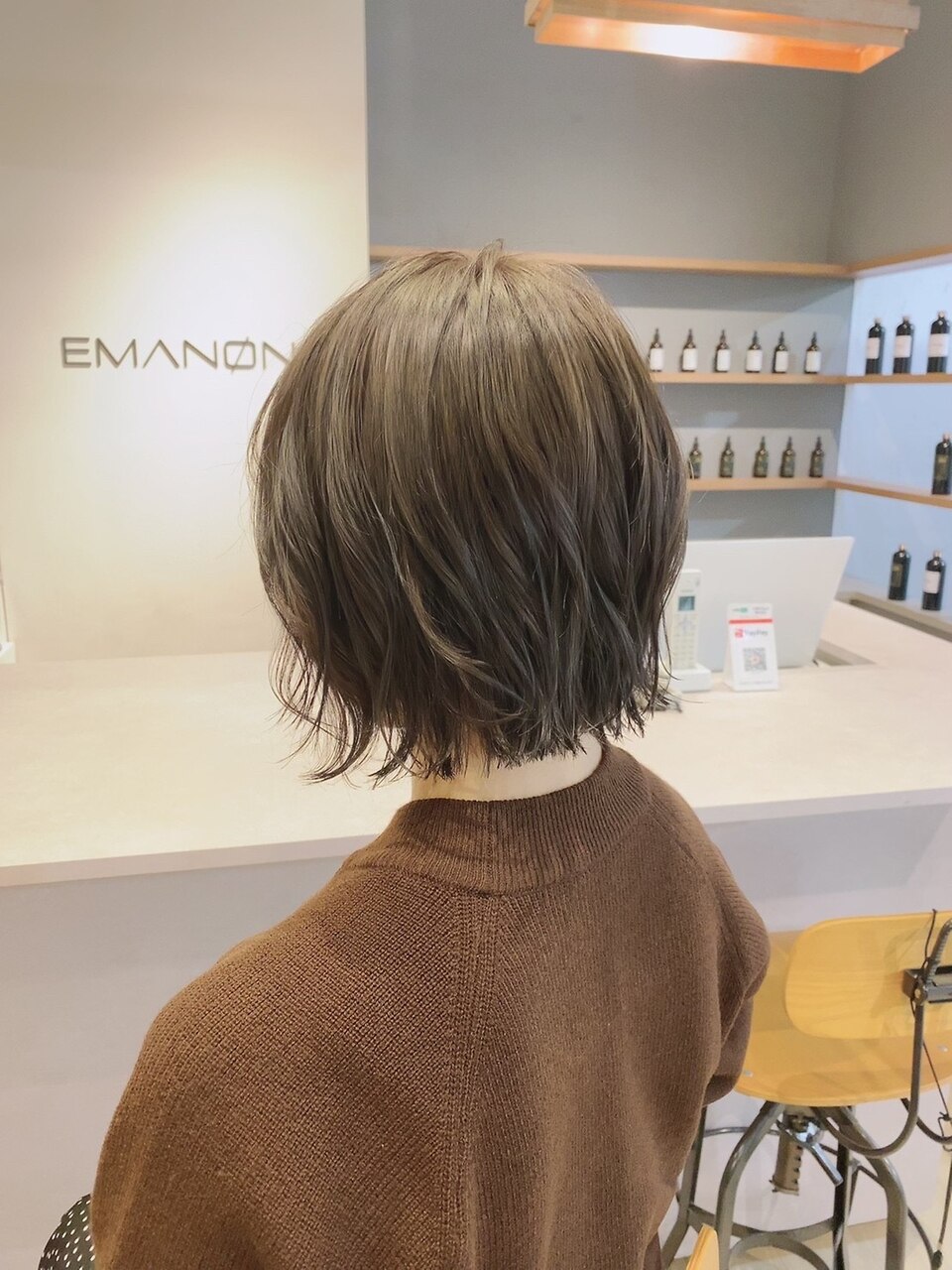 スモーキーアッシュ×切りっぱなしボブ【竹中慎治】梅田