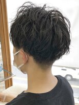 ヘッズ 本八幡店(HEADS)&nbsp;MEN'S HAIR  センターパート　ツイストスパイラル　コンマヘア