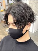 波巻きスパイラルパーマセンターパートツイストスパイラルパーマ