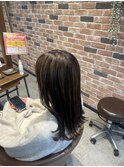 細めハイライト　アッシュグレー　韓国風巻き
