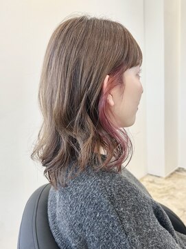 リグリー(regree) インナーカラーピンク/シアーベージュ/伸ばしかけ/髪質改善