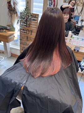 ハル(HARU) インナーカラーピンク