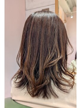 アズヘアー ラペ 三日市店(A'z hair LAPAIX) 40代からの華やかミディアム