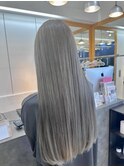 透明感◎ハイトーンロングヘアダブルカラーブリーチグレージュ