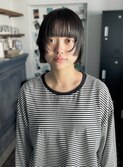 黒髪ステップミニボブ