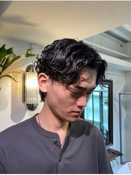 メゾンフォーメン 心斎橋店(Maison for men) センターパート/グランジパーマ/スパイラルパーマ