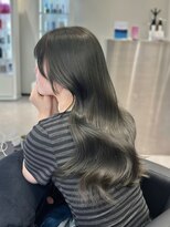 アルドーレフィエロ シンサイバシ(Ardore fiero shinsaibashi)&nbsp;オリーブグリーン/髪質改善【小山田繭】20代30代40代