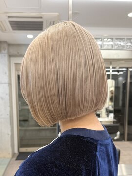 サンクプロジェクト(cinq PROJECT) ハイトーン切りっぱなしショートボブラベンダーミルクティー韓国