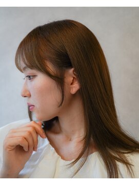 テネール(TENELE) ミディアムストレート