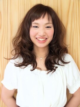 レーヴ バイ ヘアメイクカリス(reve by Hair make Charis) 愛されセミロング