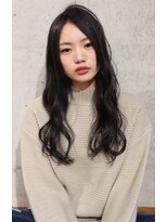 クオン(Cuon)&nbsp;センターパート×ゆるふわロング ［Cuon］［阪急伊丹］