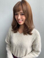 アフロート ヘルシーレイヤーくびれ外ハネミディ