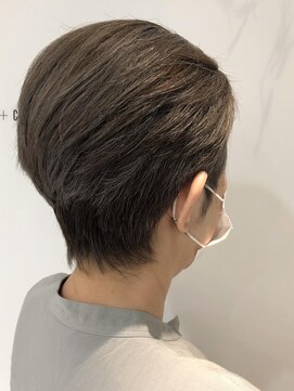 コム(com by neolive) ミセス 美シルエットショート