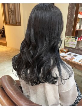 フェリア 梅田(FERIA) ブルーブラック