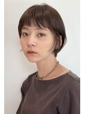 オン眉ショートボブ