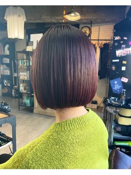 メル(Mel) ピンクブラウン/艶カラー/切りっぱなしボブ