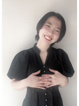 ヘアーアンドエステティック ヴェリス(hair&esthetic Velis) なつ実 