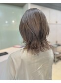 白髪活かしのグレージュカラー