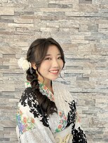 ブルームス アンジュ(Blooms Unge) かわいい華やかサイドあみおろし