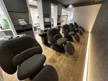 当店こだわりのシャンプー台【夢シャン】