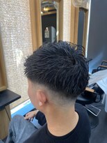 メロウメンズライン 神戸三宮(mellow men's line) スキンフェード / ミドルフェード / 毛流れピンパーマ