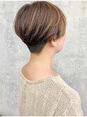 刈り上げマッシュショート刈り上げ女子かっこいいショートヘア